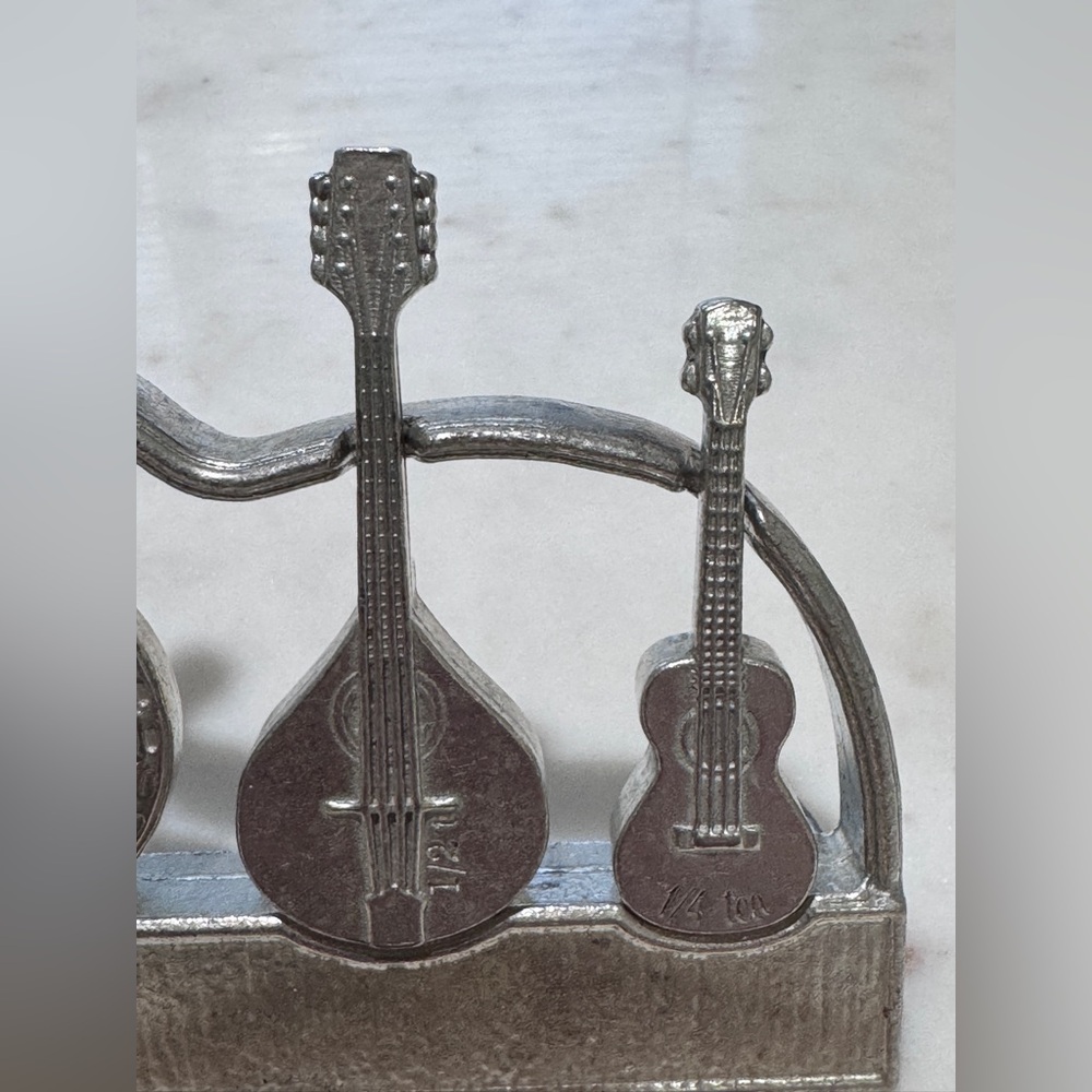 Stringed Bluegrass Instrument Art Measuring Spoons - Picture 5 of 9